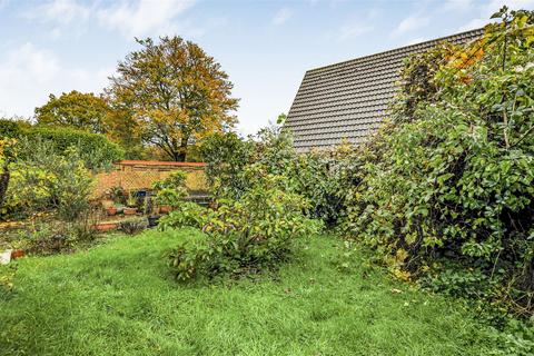2 Moran Close, Bricket Wood, St Albans, AL2 3YT