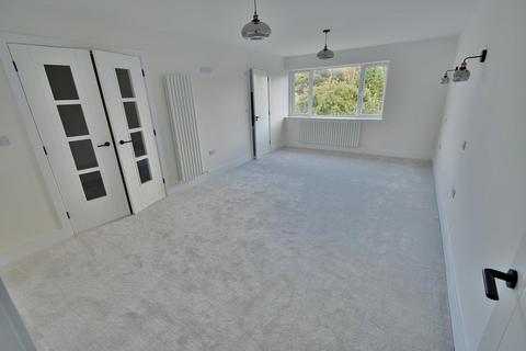 13 Dowlands Road, Bournemouth, BH10 5LG