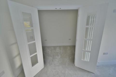 13 Dowlands Road, Bournemouth, BH10 5LG