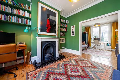 24 Alma Street, London, NW5 3DJ