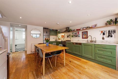 24 Alma Street, London, NW5 3DJ