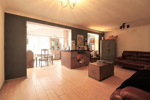 45 Downside Gardens, Potton, Sandy, SG19 2RE