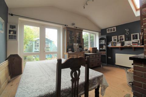 45 Downside Gardens, Potton, Sandy, SG19 2RE