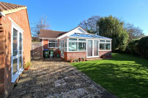 3 bedroom detached bungalow for sale - Millfield Close, Seaford