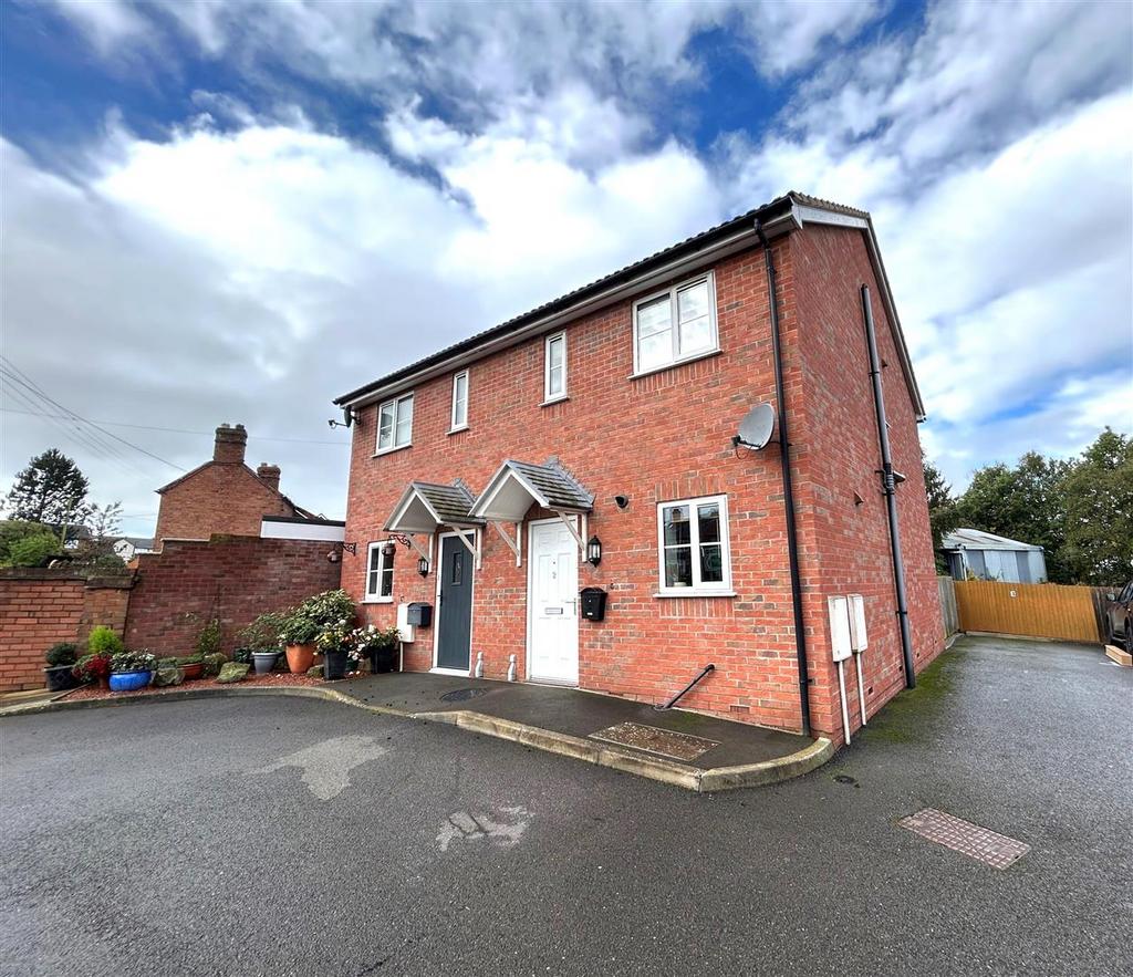 Fox Close, Bayston Hill, Shrewsbury 2 bed semidetached house for sale