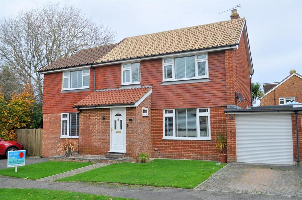 Winchester Way, Eastbourne 4 bed detached house for sale £545,000