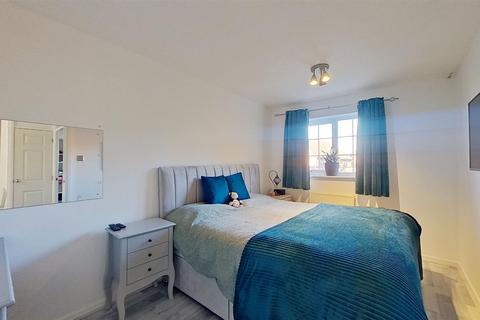 10 Birchen Lee, Emerson Valley, Milton Keynes, MK4 2JX