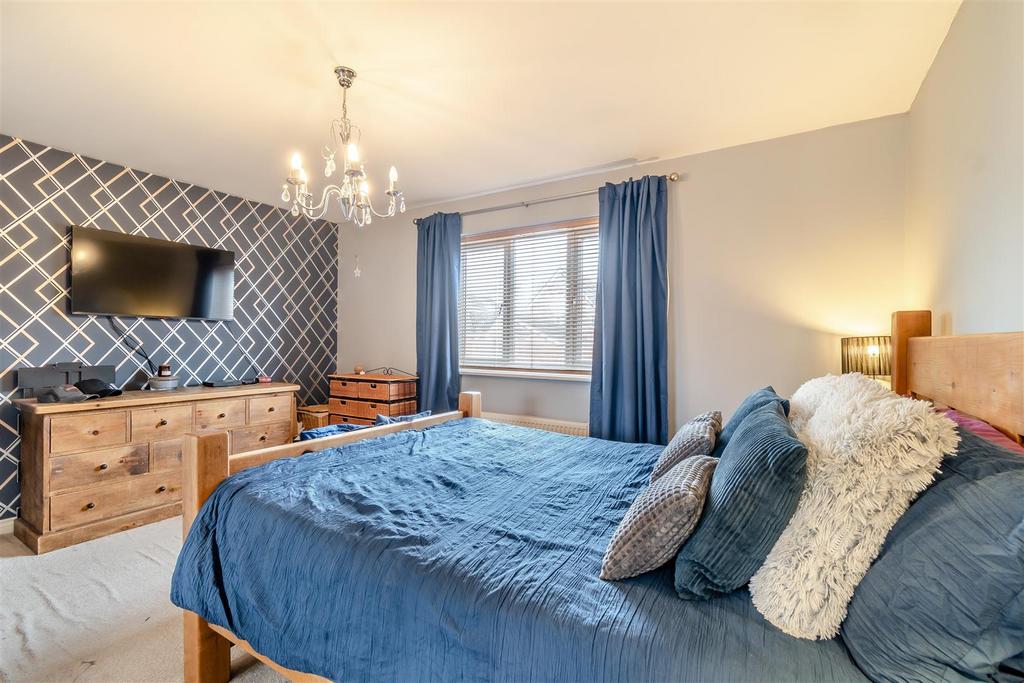 8576276-interior18.jpg