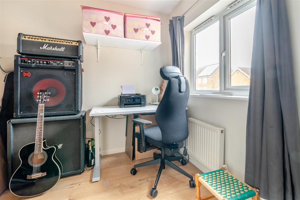 8576276-interior23.jpg