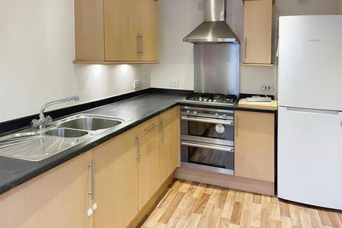 4 bedroom semi-detached house to rent - Mayfield Close, Battlefield, Shrewsbury