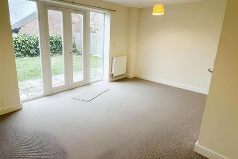 4 bedroom semi-detached house to rent - Mayfield Close, Battlefield, Shrewsbury