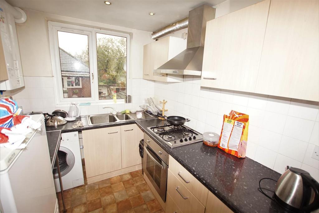 Bristol Road, Birmingham 1 bed flat to rent £600 pcm (£138 pw)