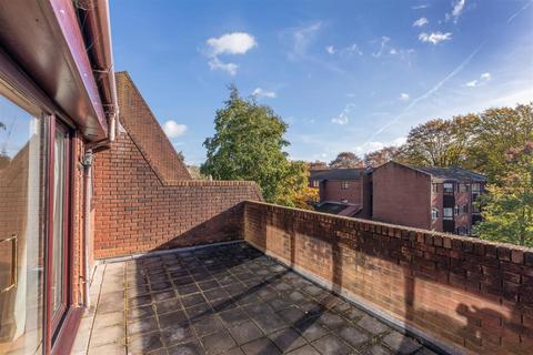 17 Bailey Close, Maidenhead, SL6 7YN