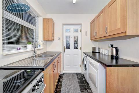 51 Maple Croft Crescent, Sheffield, S9 1DN