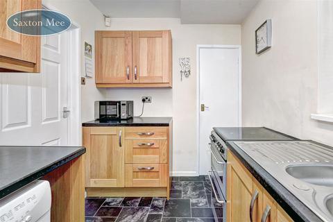 51 Maple Croft Crescent, Sheffield, S9 1DN