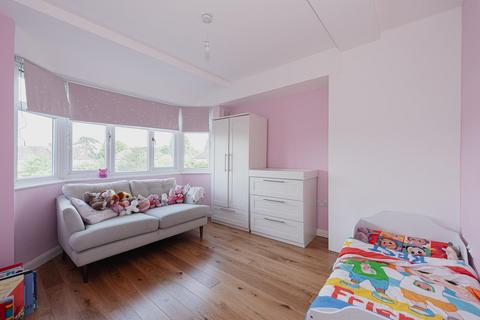 31 Cranmer Close, Morden, SM4 4SU