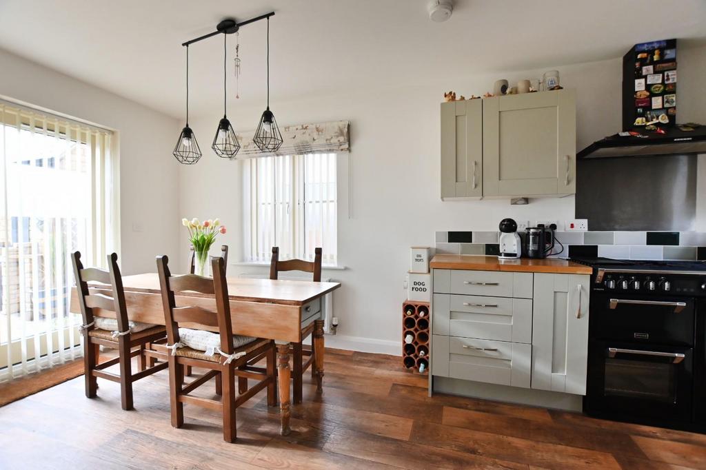 Kitchen/dining room