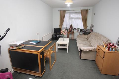 2 Kestrel Close, Stevenage, SG2 9PB