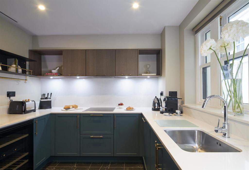 CHPG-Apartment4-Kitchen.jpg
