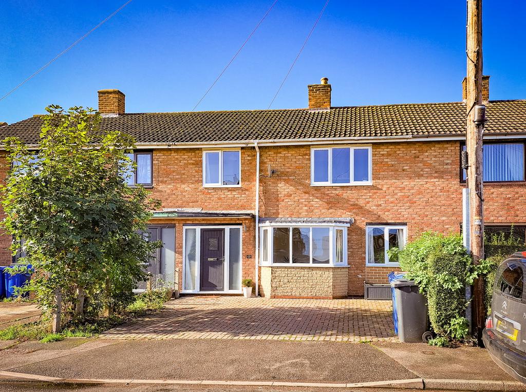 Harvey Road, Handsacre, Rugeley, WS15 3 bed terraced house £200,000