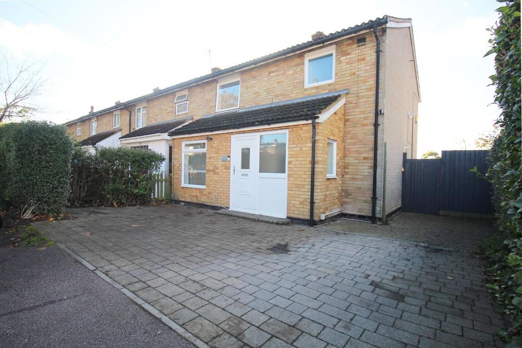 Hillmead, Stevenage 3 bed end of terrace house for sale £375,000