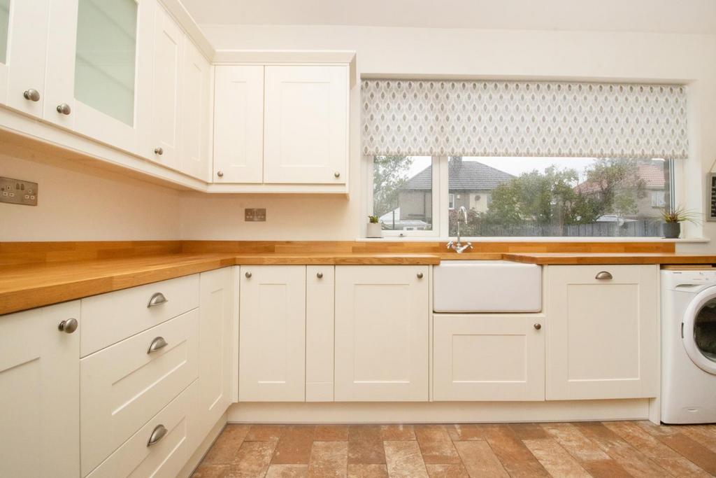 Exeter Road, Wallsend 2 bed semidetached house to rent £950 pcm (£
