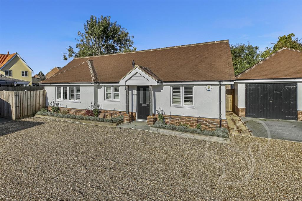 Radford Drive, Glemsford 3 bed detached bungalow for sale £375,000