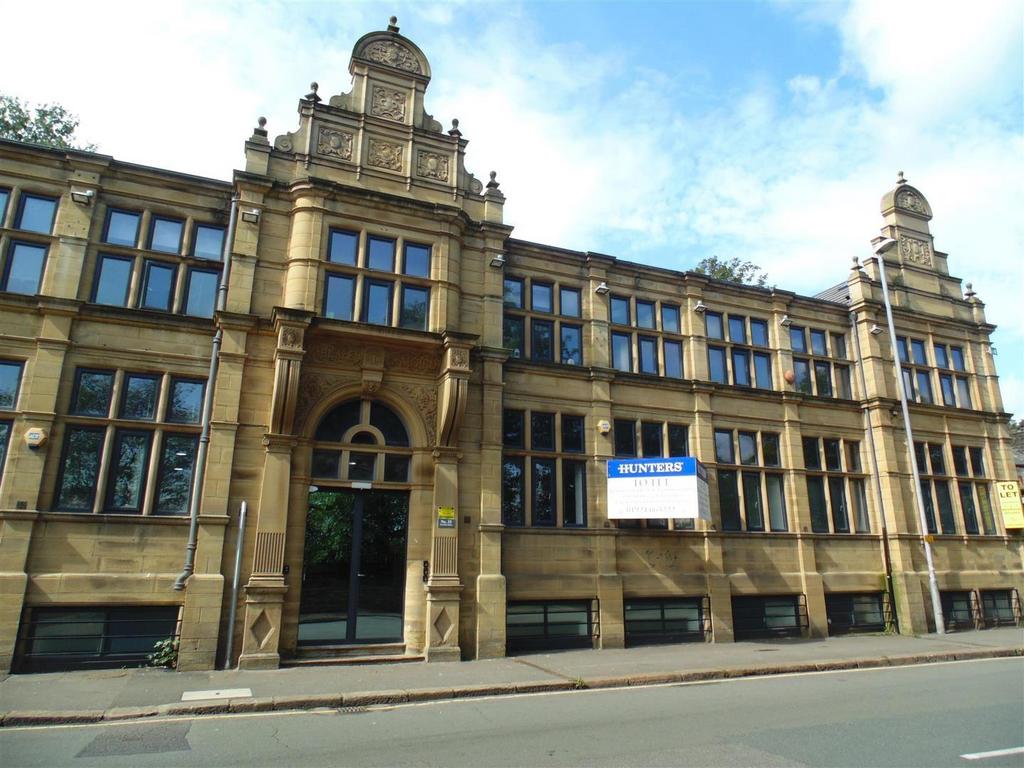 41 Excelsior 7.jpg