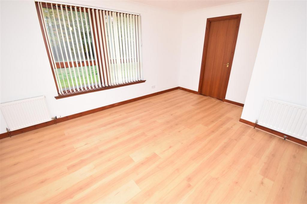 Lounge 3.jpg