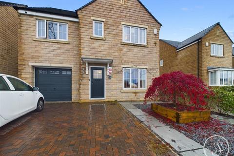 4 bedroom detached house for sale, Galloway Grove, Pudsey