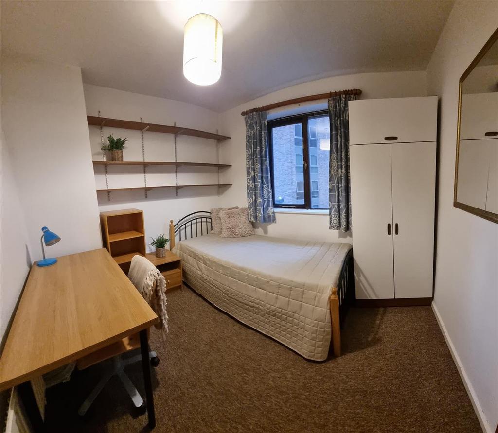 8 - Bedroom 2.jpg