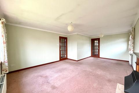 3 bedroom detached bungalow for sale, 62 Lathro Park, Kinross, KY13