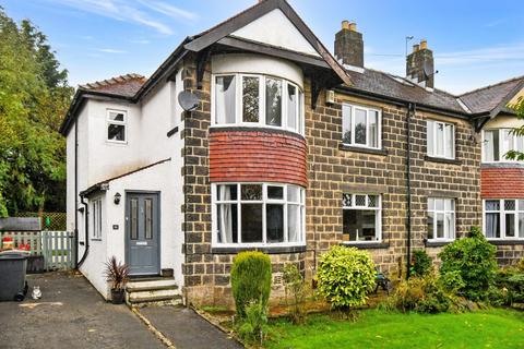 16 Moorland Crescent, Guiseley, Leeds, LS20 9EF