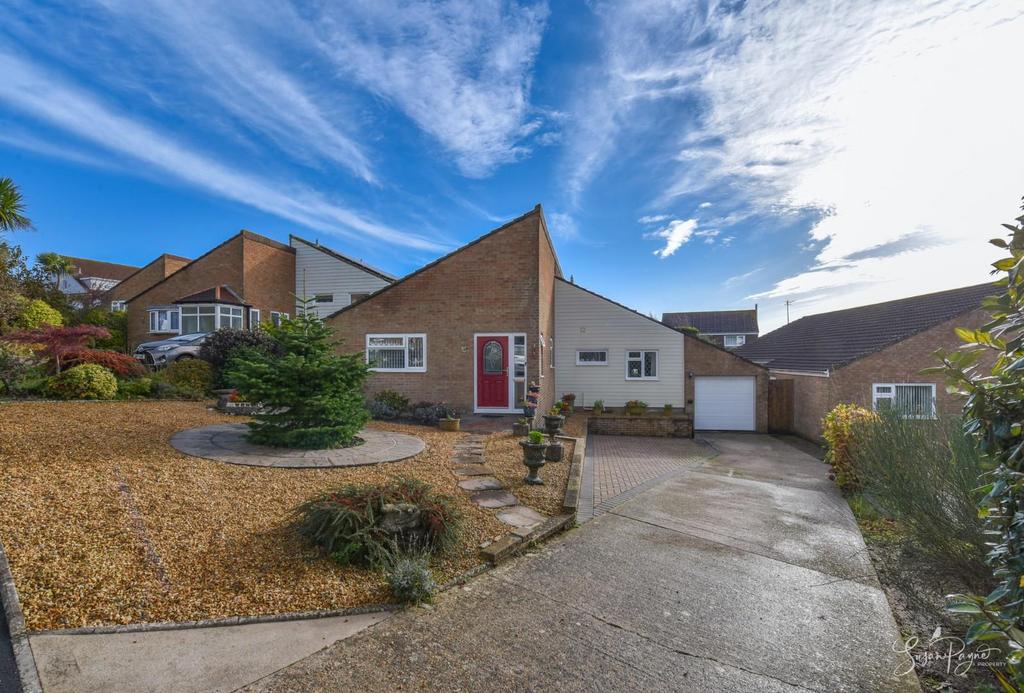 Forest Way, Winford, Sandown 3 bed detached bungalow for sale £450,000