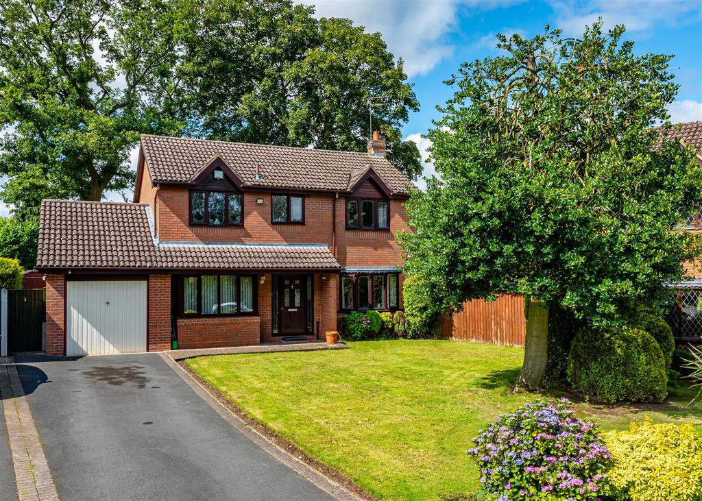 South View Close, Codsall, Wolverhampton 4 bed detached house for sale ...