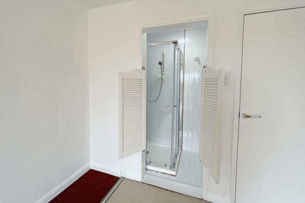 Bedroom 1 Ensuite