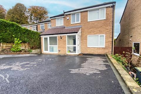 Linglongs Avenue, Whaley Bridge, SK23