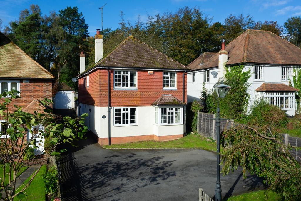 Tile Lodge Road, Charing Heath 4 bed detached house for sale £575,000