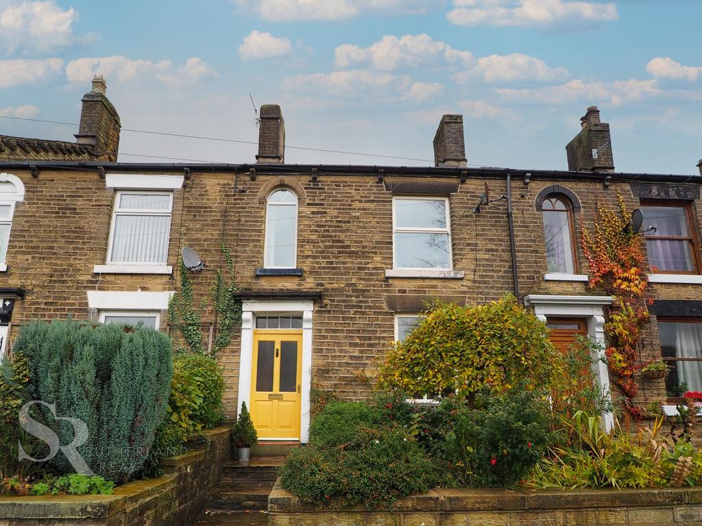 Glossop Road, Hayfield, SK22 3 bed terraced house for sale £350,000