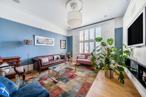 36 Queens Road, Teddington, TW11 0LR