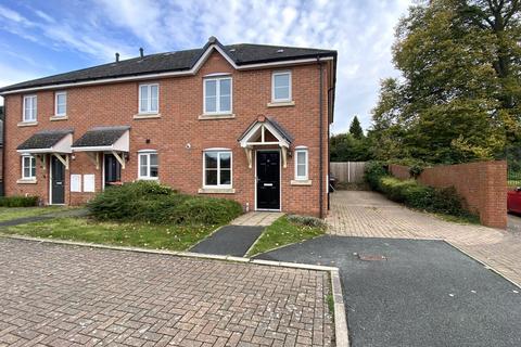 3 bedroom end of terrace house for sale, Maddocks Close, Farndon, CH3