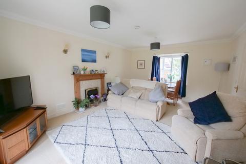 3 bedroom detached bungalow for sale, Castle Brooks, Framlingham, Suffolk