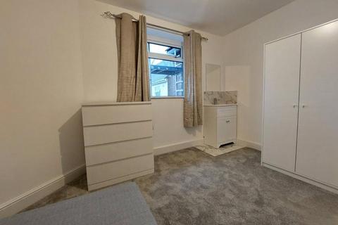 Property to rent, Hythe Road, Ashford, Kent, TN24