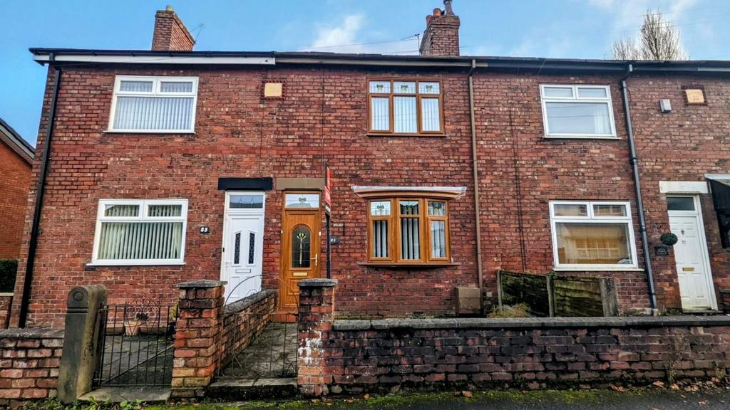 Liverpool Road, Skelmersdale WN8 2 bed terraced house for sale £160,000