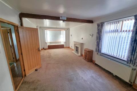2 bedroom bungalow for sale, Elmtree Road, Vange, Basildon, Essex, SS16