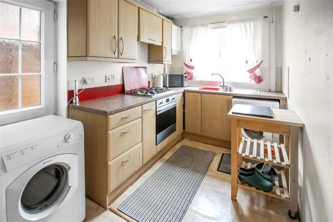 26 Ashmead, Bordon, GU35 0TL
