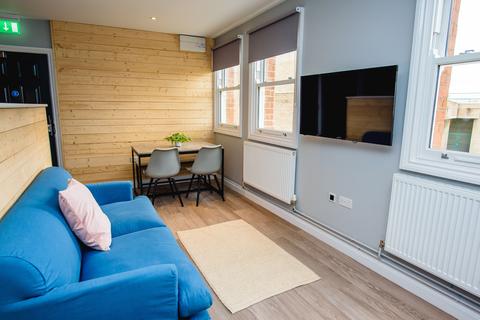 5 bedroom flat to rent - Flat E, The Lister Building, City Centre, Nottingham, NG1 7DE