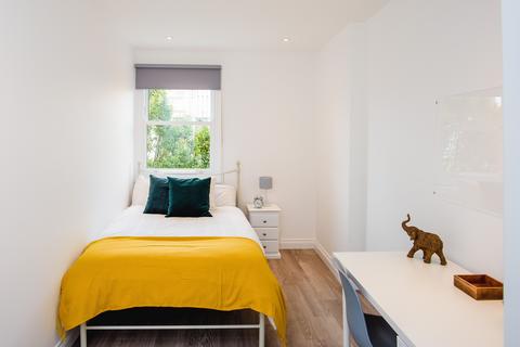 5 bedroom flat to rent - Flat E, The Lister Building, City Centre, Nottingham, NG1 7DE