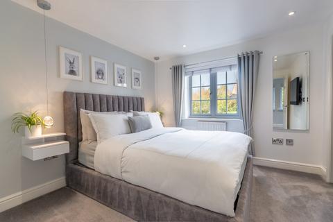3 bedroom detached house for sale, Calderwood Close, Shipley, West Yorkshire, BD18