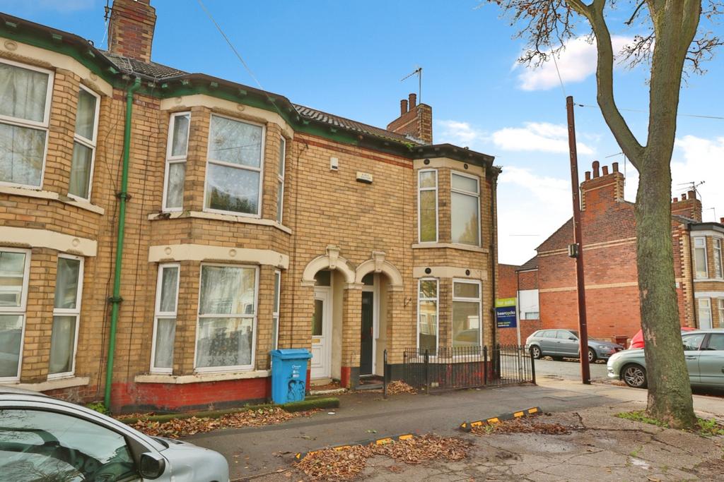 Goddard Avenue, Hull, HU5 2AW 3 bed end of terrace house for sale £